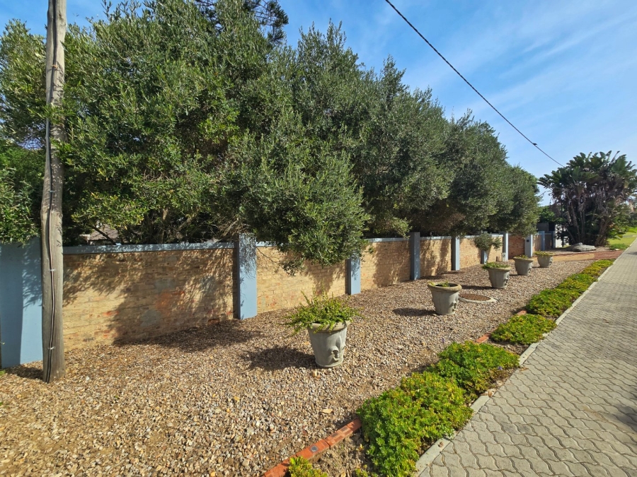 4 Bedroom Property for Sale in Wilderness Central Western Cape